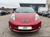 Gebraucht Nissan Leaf Acenta 80 kW (109 PS) 2017 Rot Kleinwagen