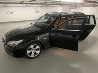 Second-hand BMW 525 197 CP (144 kW) 2009 Negru Break