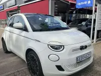 Gebraucht Fiat 500e La Prima 86 kW (118 PS) 2023 Weiss Limousine