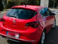 Gebraucht Opel Astra 165 PS (121 kW) 2012 Rot Kleinwagen