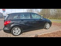 Gebraucht Mercedes B220 170 PS (125 kW) 2014 Schwarz Van / Kleinbus