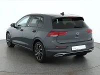 Gebraucht VW Golf VIII Move 150 PS (110 kW) 2023 Grau Limousine
