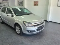 Gebraucht Opel Astra Edition 105 PS (77 kW) 2006 Silber Limousine