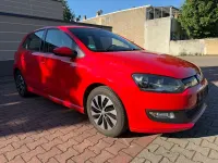 Gebraucht VW Polo Trendline 75 PS (55 kW) 2015 Rot Kleinwagen