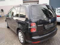 Gebraucht VW Touran Freestyle 140 PS (102 kW) 2010 Schwarz Van / Kleinbus