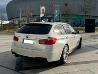 gebraucht BMW 335 d F31 M XDrive LCI M Performance HUD Panorama