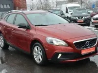 Gebraucht Volvo V40 CC 120 PS (88 kW) 2015 Rot Kombi