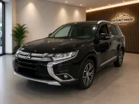 Gebraucht Mitsubishi Outlander Top 150 PS (110 kW) 2016 Schwarz SUV
