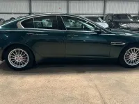 Gebraucht Jaguar XE Prestige 163 PS (119 kW) 2016 Grün Limousine