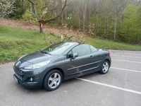 Gebraucht Peugeot 207 CC Active 120 PS (88 kW) 2013 Grau Cabrio