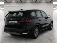 Gebraucht BMW iX1 Performance 200 kW (272 PS) 2023 Schwarz SUV