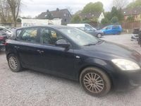 Gebraucht Kia Ceed LX 109 PS (80 kW) 2007 Schwarz Kleinwagen