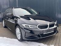 Gebraucht BMW 320e 190 PS (139 kW) 2024 Schwarzuni Kombi
