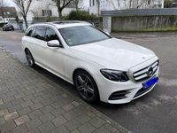 Gebraucht Mercedes E220 AMG line 194 PS (142 kW) 2018 Kombi
