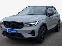 Neu Volvo XC40 Plus 163 PS (119 kW) 2026 Grau SUV