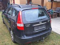 Gebraucht Hyundai i30 110 PS (80 kW) 2011 Kombi