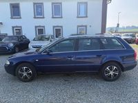 Gebraucht Audi A4 Ambiente 102 PS (75 kW) 2001 Blau Kombi
