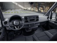 Gebraucht Mercedes Sprinter 150 PS (110 kW) 2023 Arktikweiß Van