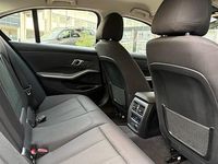 Gebraucht BMW 320 Advantage 184 PS (135 kW) 2020 Blau Limousine