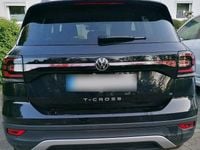 Gebraucht VW T-Cross 115 PS (84 kW) 2022 Schwarz SUV