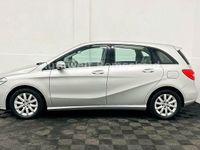 Gebraucht Mercedes B180 122 PS (89 kW) 2013 Silber Van / Kleinbus