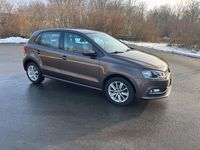 Gebraucht VW Polo Highline 90 PS (66 kW) 2015 Braun Kleinwagen