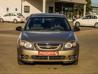 Gebraucht Kia Cerato EX 105 PS (77 kW) 2005 Gold Limousine