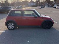 Gebraucht Mini ONE 90 PS (66 kW) 2003 Rot Kleinwagen