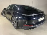 Gebraucht Porsche Panamera 4 354 PS (260 kW) 2026 Schwarz Kleinwagen