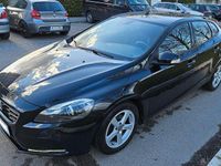 Gebraucht Volvo V40 You! 114 PS (83 kW) 2014 Schwarz Limousine