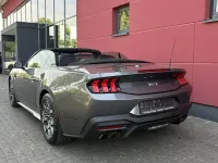 Gebraucht Ford Mustang GT 446 PS (328 kW) 2024 Grau Cabrio