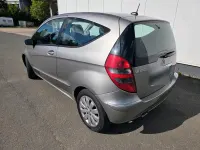 Gebraucht Mercedes A170 95 PS (69 kW) 2007 Gold Kleinwagen