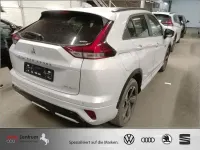 Gebraucht Mitsubishi Eclipse Cross Basis 188 PS (138 kW) 2023 Weiß SUV