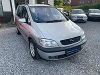 Gebraucht Opel Zafira 125 PS (91 kW) 2002 Silber Van / Kleinbus