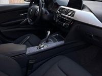 Second-hand BMW 320 190 CP (139 kW) 2018 Negru Break