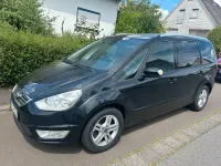 Gebraucht Ford Galaxy Champions Edition 140 PS (102 kW) 2012 Schwarz Van / Kleinbus