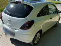 Gebraucht Opel Corsa 101 PS (74 kW) 2013 Weiß Kleinwagen