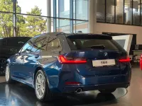 Gebraucht BMW 318 Sport Line 150 PS (110 kW) 2023 Blau Kombi