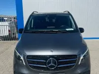 Gebraucht Mercedes V300 237 PS (174 kW) 2023 7992 lackfarbe selenitgrau Van / Kleinbus