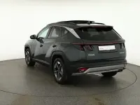Neu Hyundai Tucson 150 PS (110 kW) 2025 Grün SUV