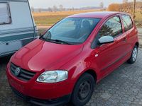 Gebraucht VW Fox 54 PS (39 kW) 2006 Rot Kleinwagen