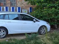 Gebraucht Opel Astra Edition 95 PS (69 kW) 2017 Weiß Kombi