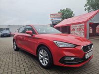 Gebraucht Seat Leon Style 150 PS (110 kW) 2023 Rot Limousine