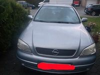 Gebraucht Opel Astra 101 PS (74 kW) 1999 Silber Limousine