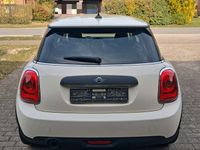 Gebraucht Mini ONE 102 PS (75 kW) 2016 Weiß Kleinwagen