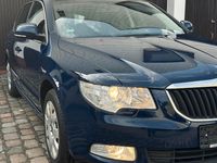 Gebraucht Skoda Superb 160 PS (117 kW) 2010 Blau Limousine