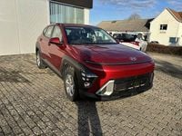 Gebraucht Hyundai Kona Trend 120 PS (88 kW) 2024 Ultimate red SUV