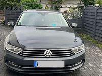 Gebraucht VW Passat Comfortline 150 PS (110 kW) 2019 Grau Kombi