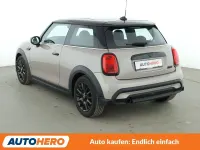 Używany Mini Cooper Classic 136 KM (100 kW) 2023 Szary Hatchback