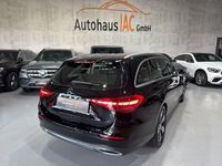 Gebraucht Mercedes C220 200 PS (147 kW) 2022 Schwarz/baltic black Kombi